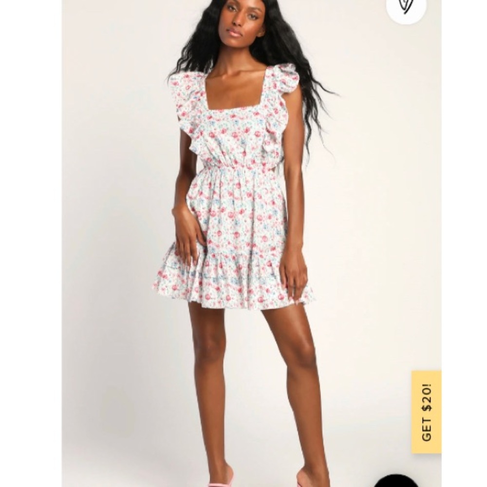 NWT Lulu’s Floral Print Mini Dress. No longer available in the store.